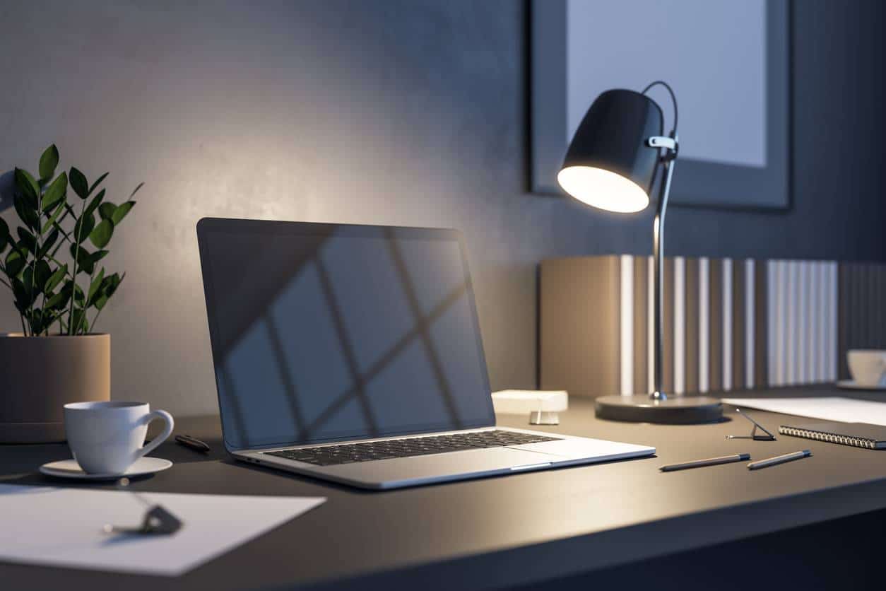 Lampe de bureau moderne