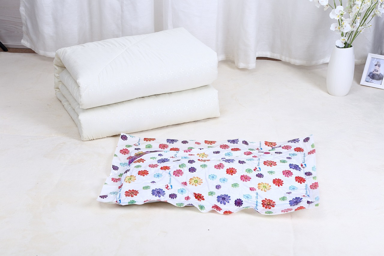 Utilisez des housses sous vide pour vos vêtements et vos linges