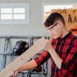 Comment choisir un menuisier à Mons