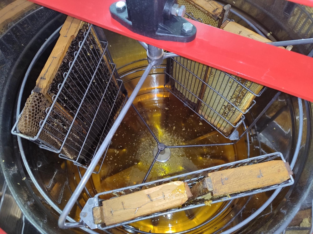 Comment fonctionne un extracteur de miel